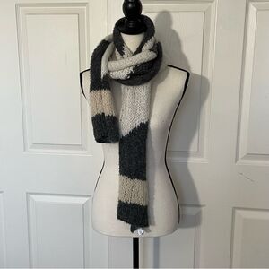 Gap Hand Knit Acrylic Wool Nylon Alpaca Blend Winter Scarf, Charcoal & Cream